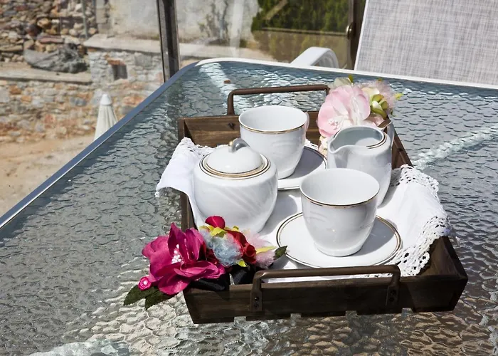 Pensión Axion Esti 4*