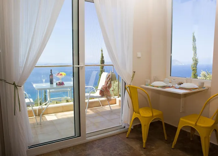 Pensión Axion Esti 4*